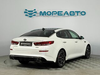 2018 Kia Optima IV Рестайлинг, белый, 2299000 рублей, вид 5