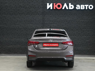 2019 Hyundai Solaris II, коричневый, 1230000 рублей, вид 5