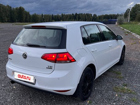 2014 Volkswagen Golf VII, белый, 1045000 рублей, вид 4