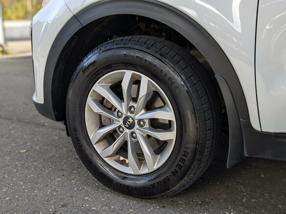 2019 Kia Sportage IV Рестайлинг, белый, 1794900 рублей - вид 13