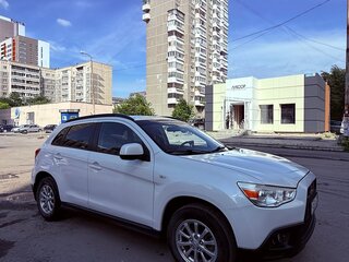 2011 Mitsubishi ASX I, белый, 1150000 рублей, вид 3