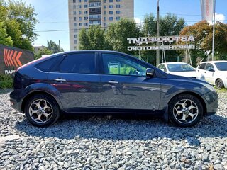 2011 Ford Focus II Рестайлинг, серый, 529000 рублей, вид 4