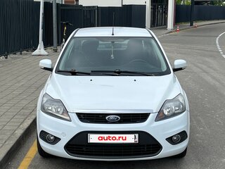 2010 Ford Focus II Рестайлинг, белый, 399000 рублей, вид 2
