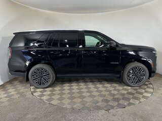 2025 Chevrolet Tahoe V Рестайлинг, чёрный, 12690000 рублей, вид 4