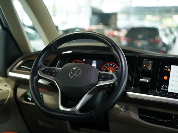 2023 Volkswagen Multivan T7, чёрный, 4790007 рублей - вид 29