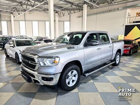 Ram 1500 V