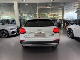 2020 Audi Q2 L e-tron I, белый, 1530000 рублей, вид 5