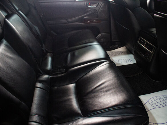 2013 Lexus LX 570 III Рестайлинг, чёрный - вид 14