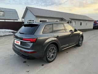 2021 Audi Q7 45 TDI II (4M) Рестайлинг, серый, 6800000 рублей, вид 4