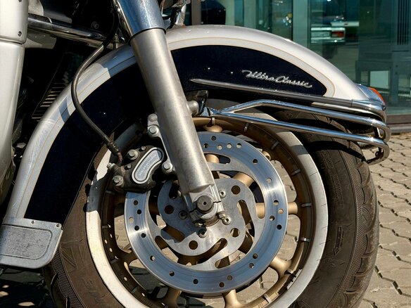 2003 Harley-Davidson Electra Glide, серебристый, 690000 рублей - вид 6