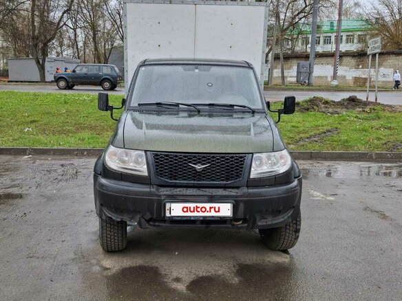 2014 УАЗ Карго, зелёный, 600000 рублей - вид 2
