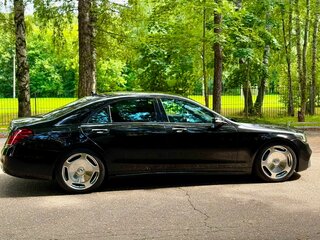 2017 Mercedes-Benz S-Класс 560 Long VI (W222, C217) Рестайлинг, чёрный, 3900000 рублей, вид 2