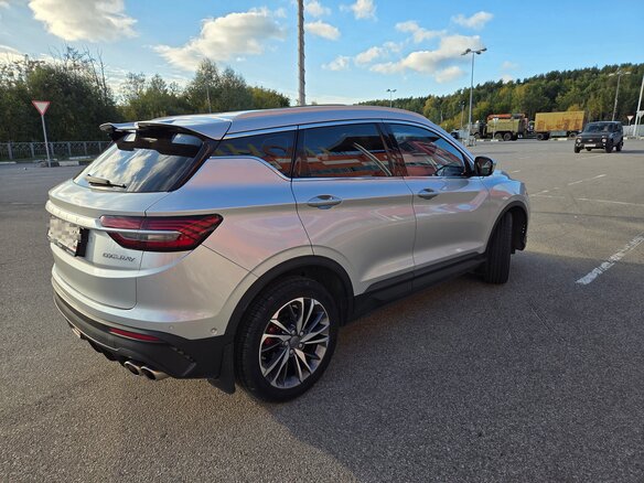 2021 Geely Coolray I, серый - вид 3