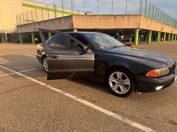 1999 BMW 5 серии 520i IV (E39), чёрный, 640000 рублей - вид 5