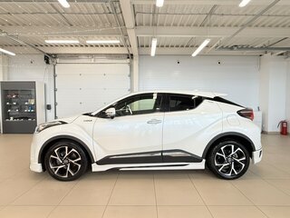 2018 Toyota C-HR I, белый, 2099900 рублей, вид 3