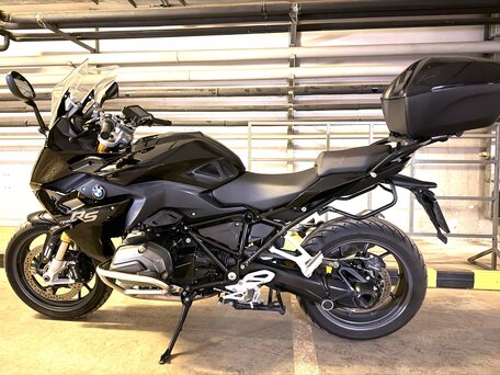 2018 BMW R 1200 RS, чёрный, 1100000 рублей, вид 2