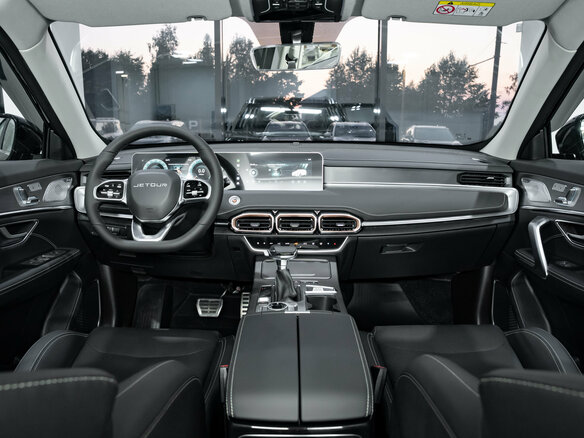 2026 Jetour X70+ I Рестайлинг, чёрный, 3099000 рублей - вид 7