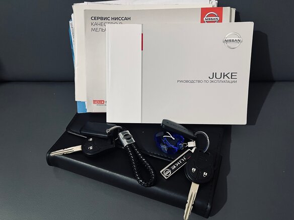 2011 Nissan Juke I, чёрный - вид 13