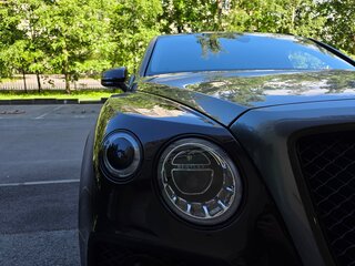 2016 Bentley Bentayga I, фиолетовый, 8399000 рублей, вид 2