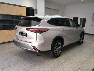 2026 Toyota Highlander IV (XU70), серый, 5590000 рублей, вид 2