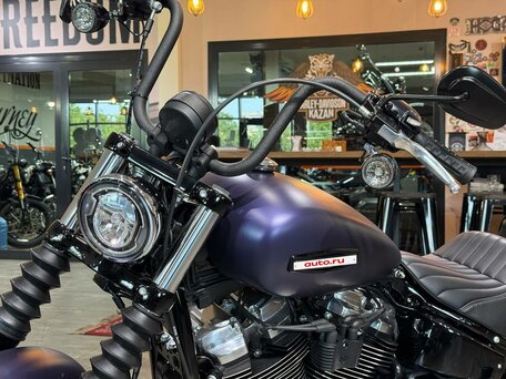 2025 Harley-Davidson Street Bob, фиолетовый, 2290000 рублей, вид 3