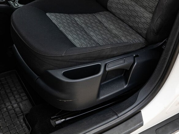 2012 Skoda Octavia II (A5) Рестайлинг, белый, 725000 рублей - вид 12