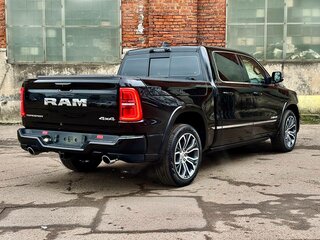 2026 Ram 1500 Crew Cab V Рестайлинг, чёрный, 10179000 рублей, вид 5