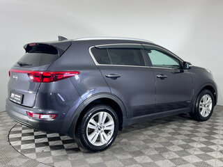 2017 Kia Sportage IV, серый, 1830000 рублей, вид 4