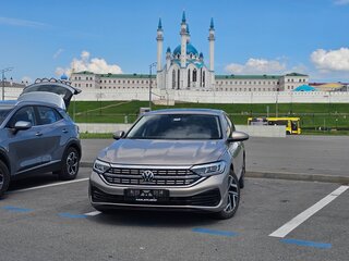 2022 Volkswagen Sagitar III Рестайлинг, золотистый, 1990000 рублей, вид 1