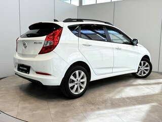 2015 Hyundai Solaris I Рестайлинг, белый, 1025000 рублей, вид 5