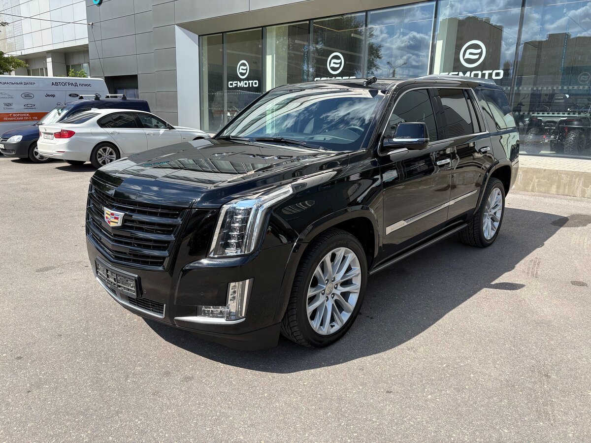 Открыть фотографии: Cadillac Escalade IV