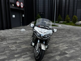 2003 Honda GL 1800 Gold Wing, серый, 930000 рублей, вид 4