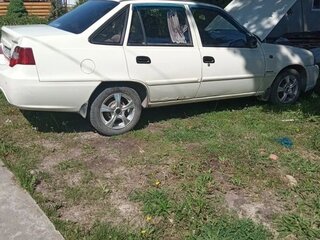 2012 Daewoo Nexia I Рестайлинг, бежевый, 160000 рублей, вид 3