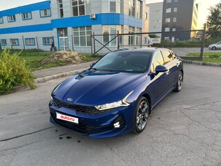 2020 Kia K5 III, синий, 1890000 рублей, вид 1