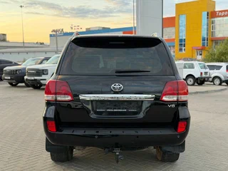 2011 Toyota Land Cruiser 200 Series, чёрный, 2850000 рублей, вид 5