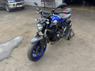 2017 Yamaha MT-07 (FZ-07), синий, 700000 рублей, вид 1