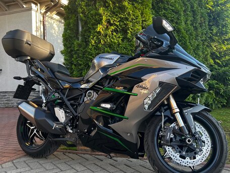 2020 Kawasaki Ninja H2 SX, серый, 1650000 рублей, вид 3