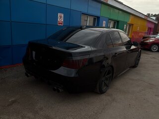 2007 BMW 5 серии 530d V (E60/E61) Рестайлинг, чёрный, 1800000 рублей, вид 2