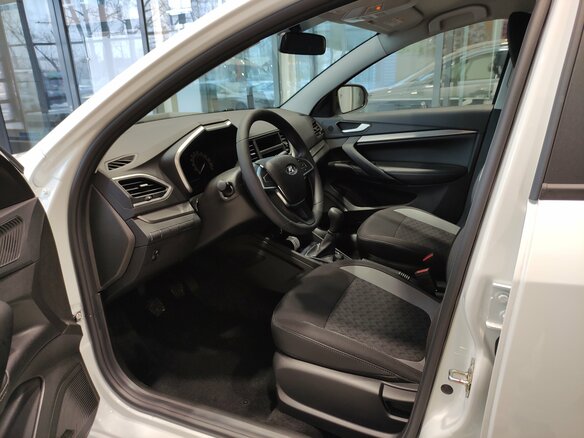 2026 Lada (ВАЗ) Vesta I Рестайлинг (NG), белый, 1581000 рублей - вид 12