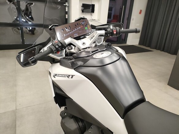 2026 BMW R 1300 RT, белый, 3890000 рублей - вид 5