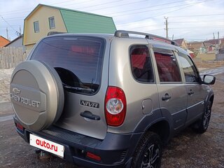 2012 Chevrolet Niva I Рестайлинг, серый, 527000 рублей, вид 3