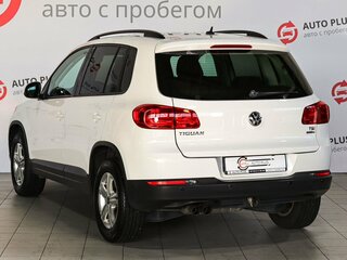 2012 Volkswagen Tiguan I Рестайлинг, белый, 1399000 рублей, вид 2
