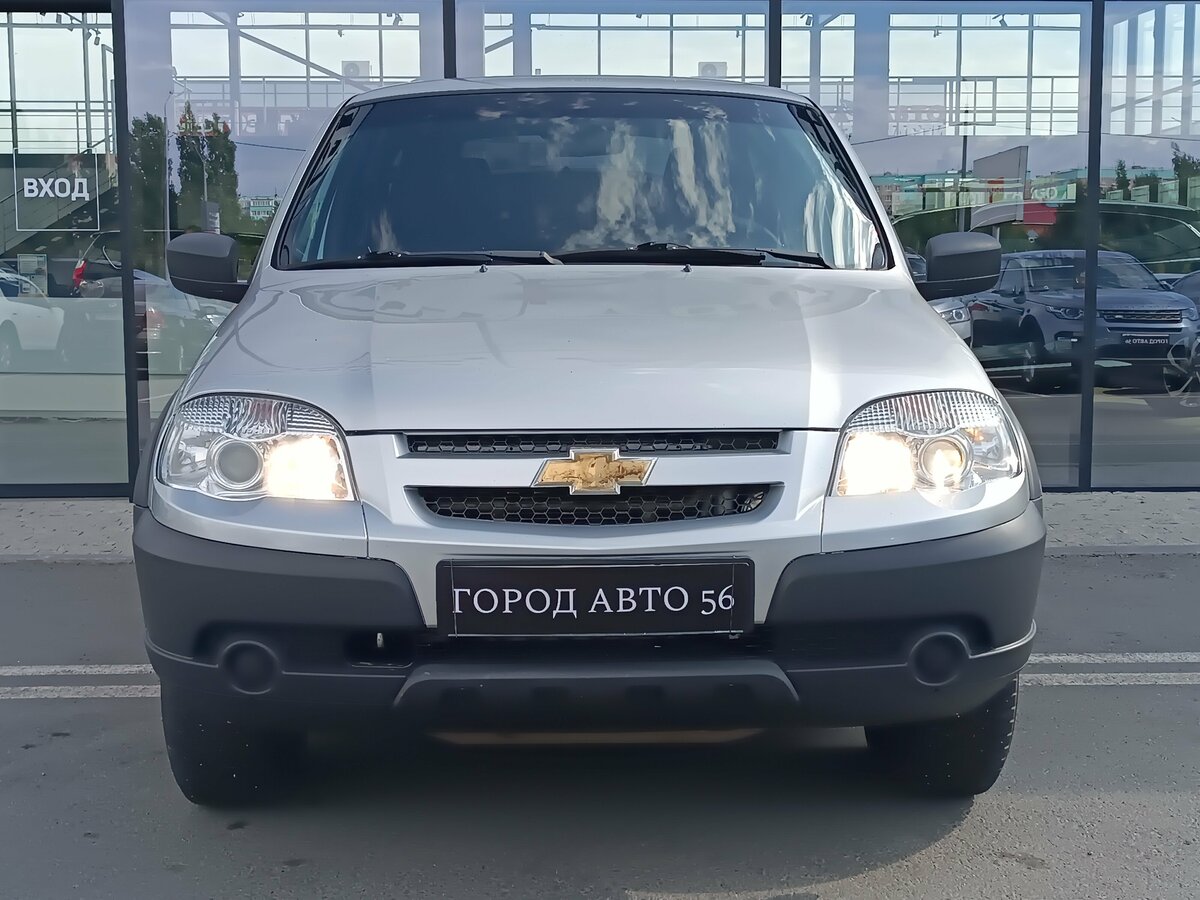 Открыть фотографии: Chevrolet Niva I Рестайлинг