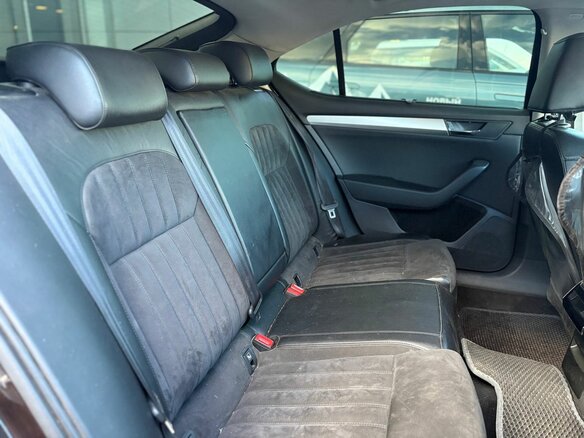 2015 Skoda Superb III, коричневый, 1225000 рублей - вид 15