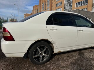 2001 Toyota Corolla IX (E120, E130), белый, 400000 рублей, вид 3