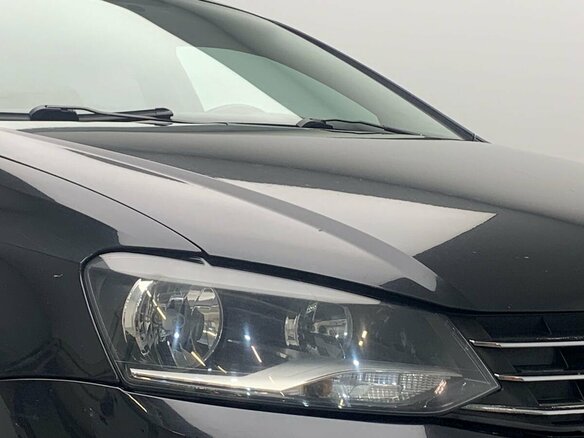 2016 Volkswagen Polo V Рестайлинг, чёрный, 1067000 рублей - вид 9