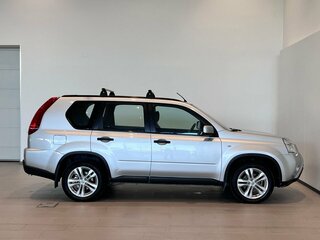 2011 Nissan X-Trail II Рестайлинг, серебристый, 1189000 рублей, вид 4