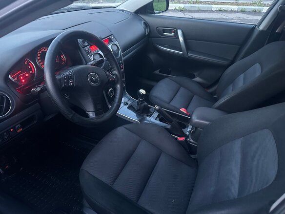 2006 Mazda 6 I (GG) Рестайлинг, чёрный, 225000 рублей - вид 8