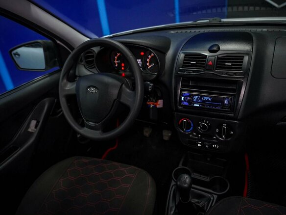 2019 Lada (ВАЗ) Granta I Рестайлинг, белый, 485000 рублей - вид 18