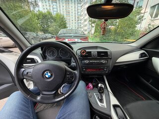 2013 BMW 1 серии 116i II (F20/F21), белый, 930000 рублей, вид 2